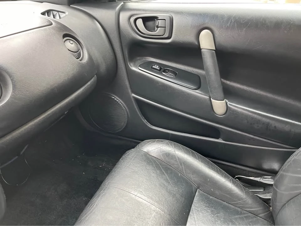 2001 Mitsubishi Eclipse 3rd Gen - Image 11 of 12