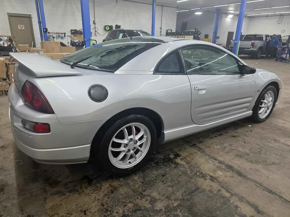 2001 Mitsubishi Eclipse 3rd Gen - Image 5 of 10