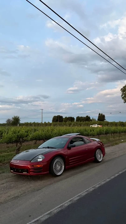 2001 Mitsubishi Eclipse 3rd Gen - Image 2 of 4
