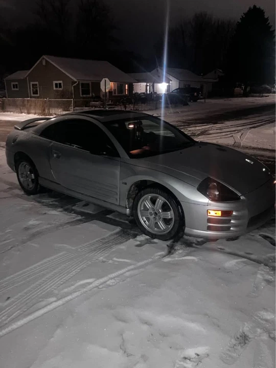 2001 Mitsubishi Eclipse 3rd Gen - Image 3 of 3