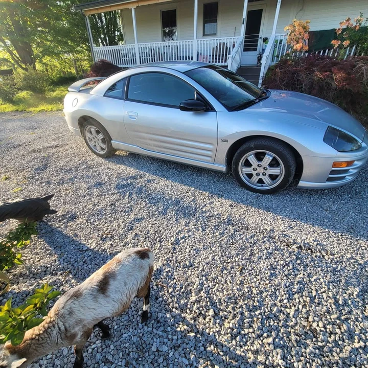 2001 Mitsubishi Eclipse 3rd Gen - Image 2 of 19