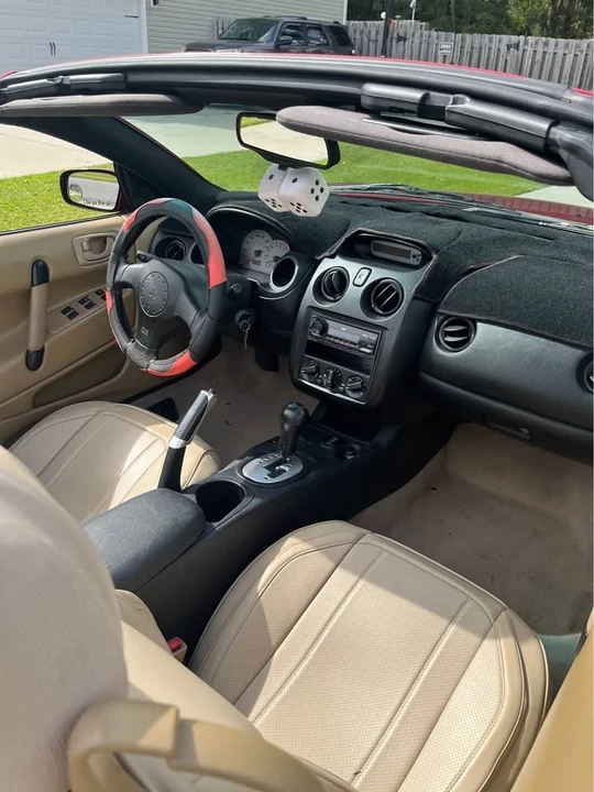 2001 Mitsubishi Eclipse 3rd Gen - Image 2 of 2