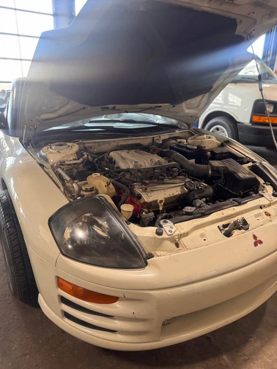 2001 Mitsubishi Eclipse 3rd Gen - Image 5 of 8