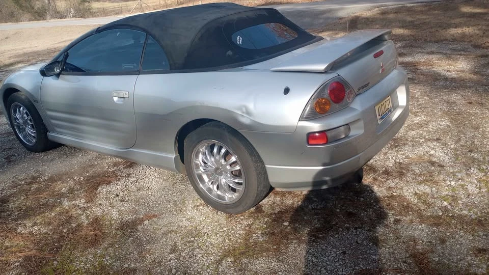 2001 Mitsubishi Eclipse 3rd Gen - Image 3 of 10