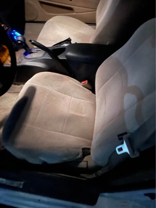 2001 Mitsubishi Eclipse 3rd Gen - Image 3 of 4