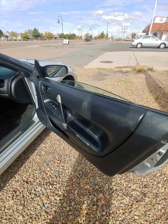 2001 Mitsubishi Eclipse 3rd Gen - Image 10 of 12