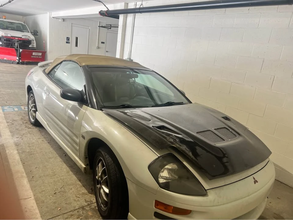 2001 Mitsubishi Eclipse 3rd Gen - Image 2 of 3