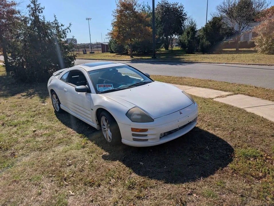 2001 Mitsubishi Eclipse 3rd Gen - Image 2 of 4