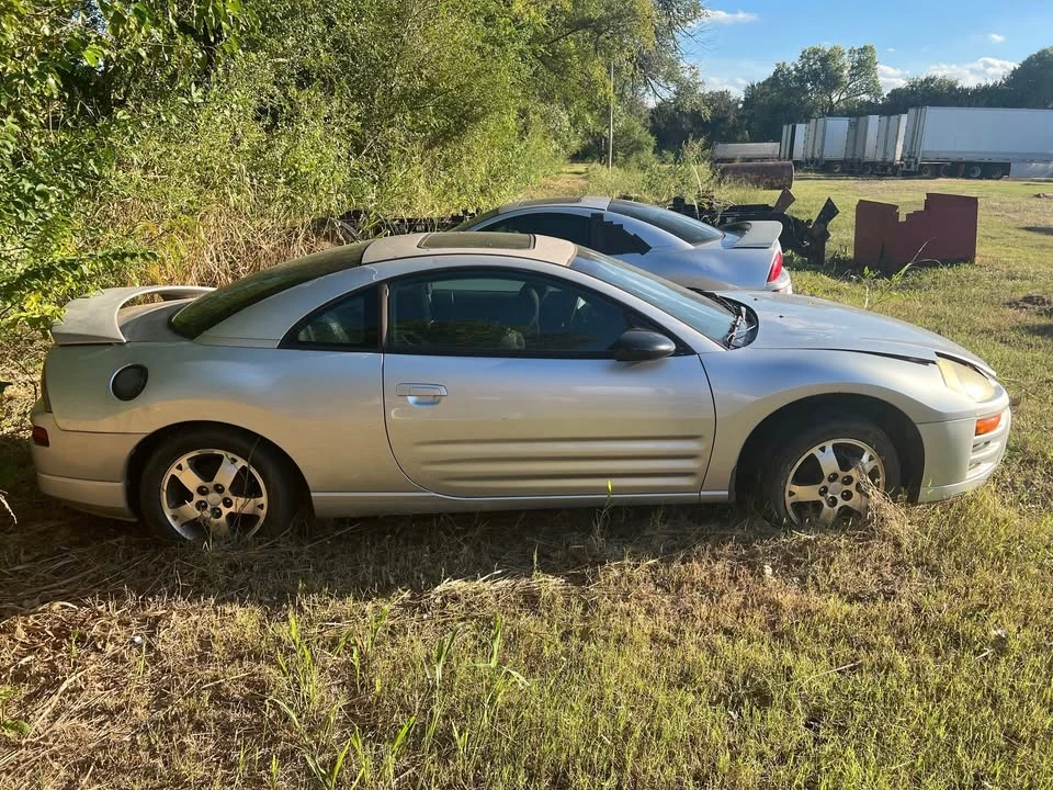2001 Mitsubishi Eclipse 3rd Gen - Image 9 of 20