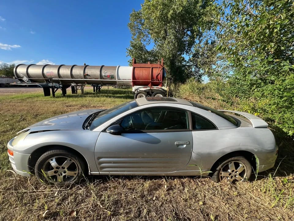 2001 Mitsubishi Eclipse 3rd Gen - Image 8 of 20