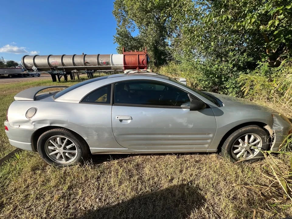2001 Mitsubishi Eclipse 3rd Gen - Image 19 of 20