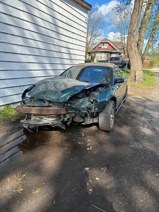 2001 Mitsubishi Eclipse 3rd Gen - Image 2 of 4