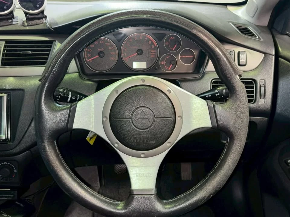 2001 Mitsubishi Lancer Evolution VII 7th Gen - Image 11 of 16