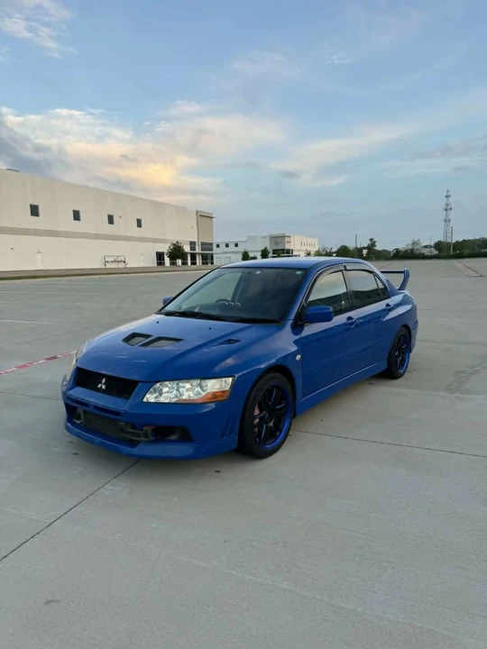 2001 Mitsubishi Lancer Evolution VII 7th Gen - Image 2 of 10