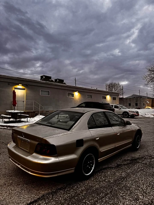 2001 Mitsubishi Galant 8th Gen - Image 5 of 20