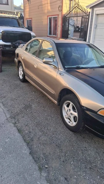 2001 Mitsubishi Galant 8th Gen - Image 9 of 9