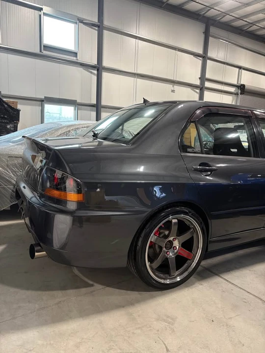 2001 Mitsubishi Lancer Evolution VII 7th Gen - Image 4 of 7