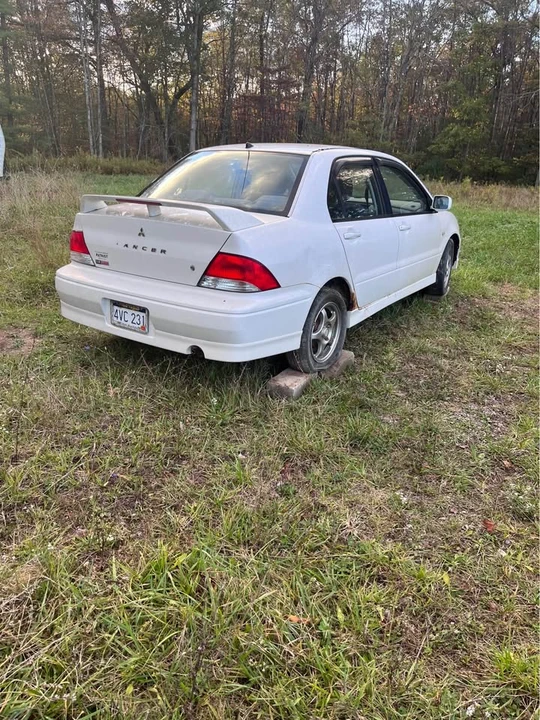 2001 Mitsubishi Lancer 8th Gen - Image 4 of 4