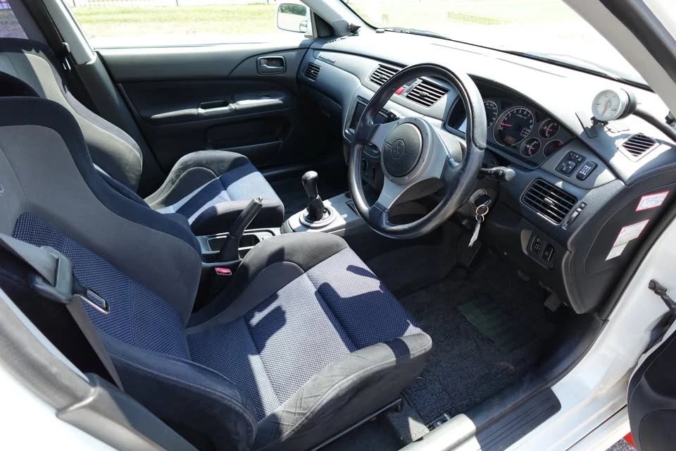 2001 Mitsubishi Lancer Evolution VII 7th Gen - Image 15 of 20