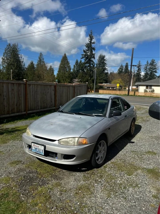 2001 Mitsubishi Mirage 5th Gen - Image 2 of 6