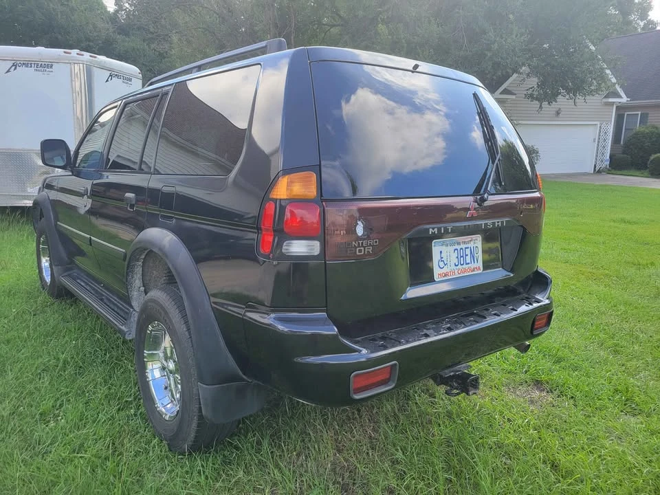 2001 Mitsubishi Pajero/Montero - Image 5 of 13