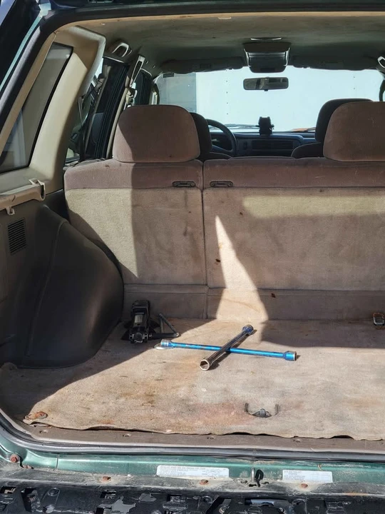 2001 Mitsubishi Pajero/Montero - Image 11 of 13