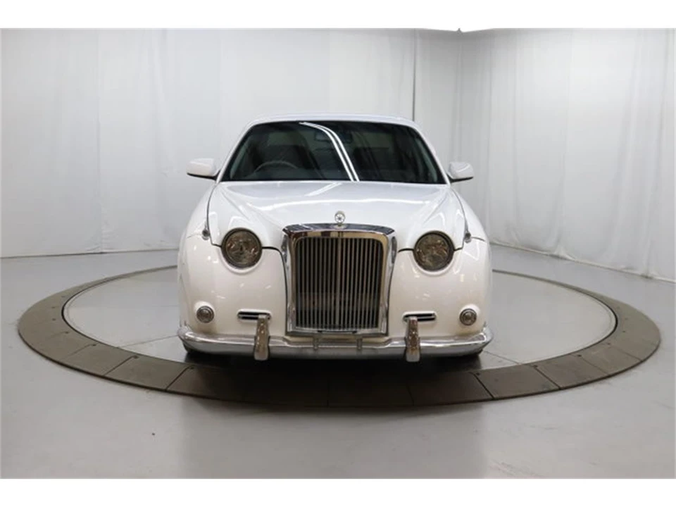 2001 Mitsuoka - Image 3 of 31
