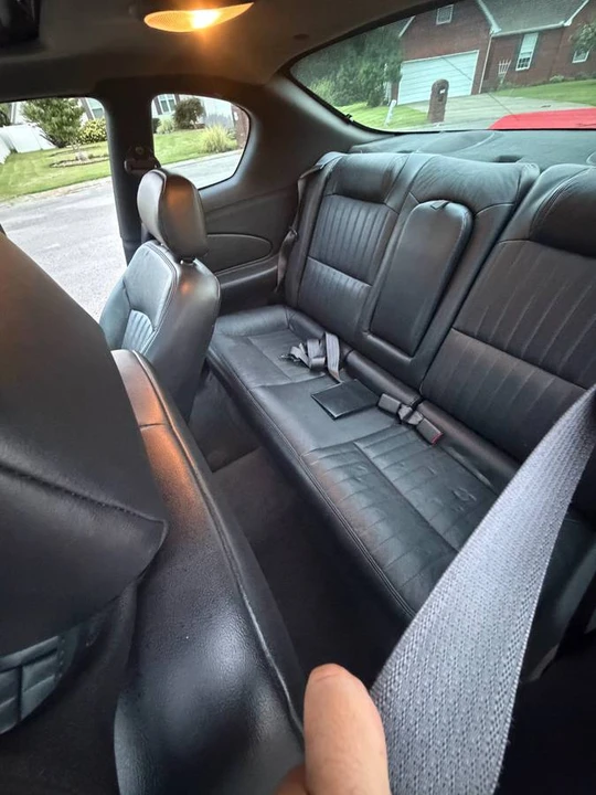 2001 Chevrolet Monte Carlo 6th Gen - Image 10 of 18