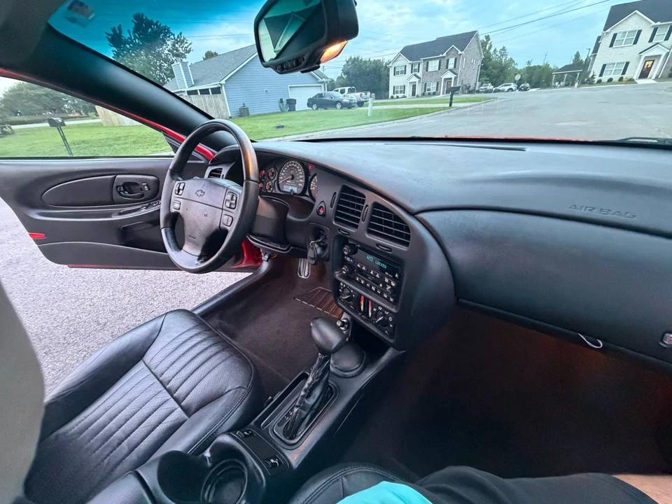 2001 Chevrolet Monte Carlo 6th Gen - Image 15 of 18