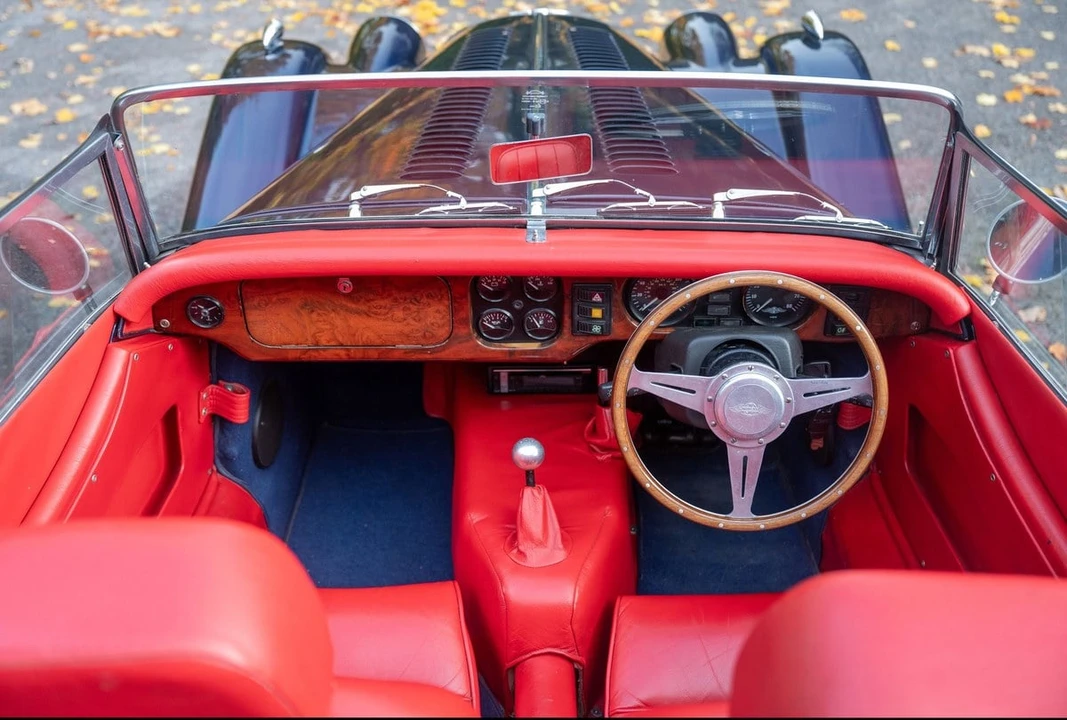 2001 Morgan Plus 8 - Image 29 of 30