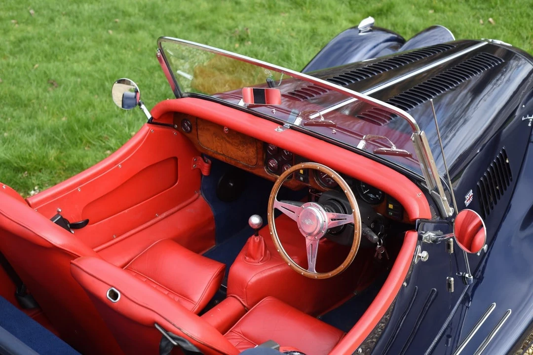 2001 Morgan Plus 8 - Image 24 of 30