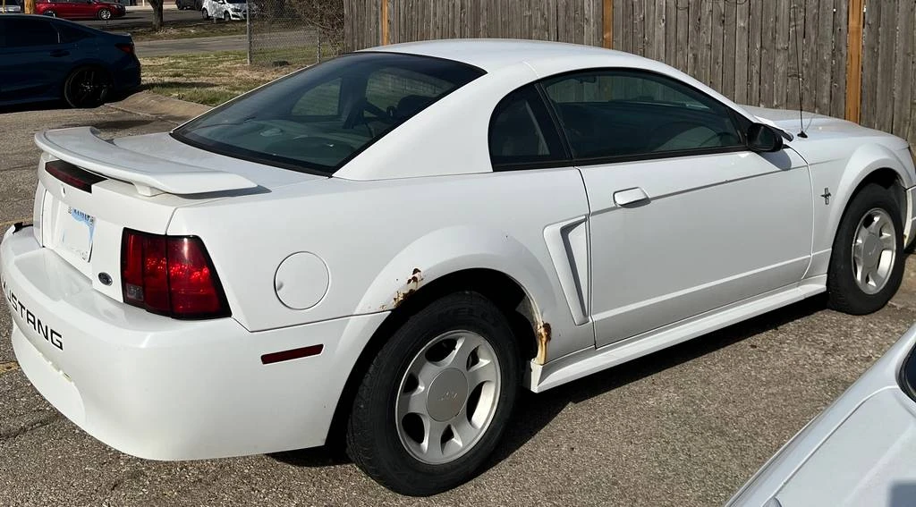 2001 Ford SN95 Mustang - Image 4 of 13