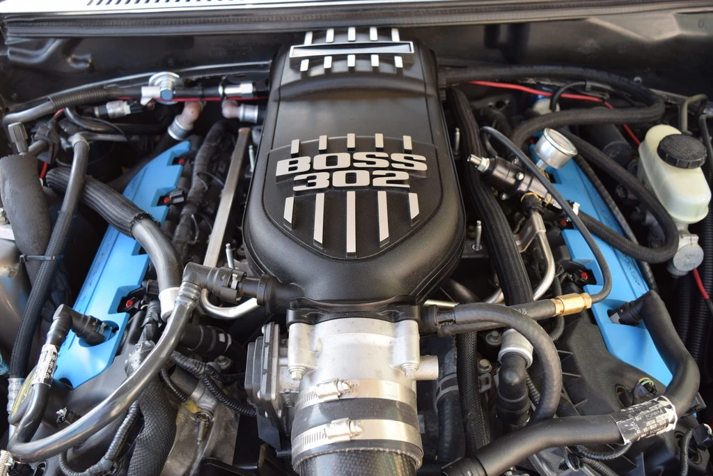 2001 Ford SN95 Mustang Cobra - Image 13 of 21
