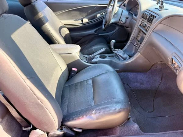 2001 Ford SN95 Mustang - Image 18 of 21