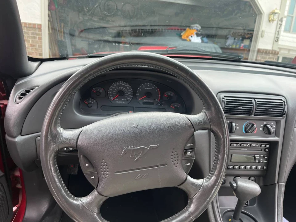 2001 Ford SN95 Mustang - Image 7 of 16