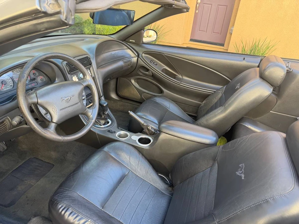 2001 Ford SN95 Mustang - Image 3 of 5