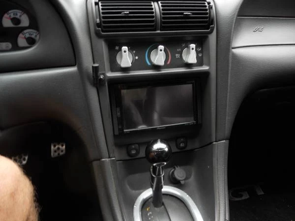 2001 Ford SN95 Mustang - Image 9 of 11