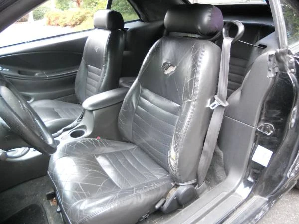 2001 Ford SN95 Mustang - Image 6 of 11