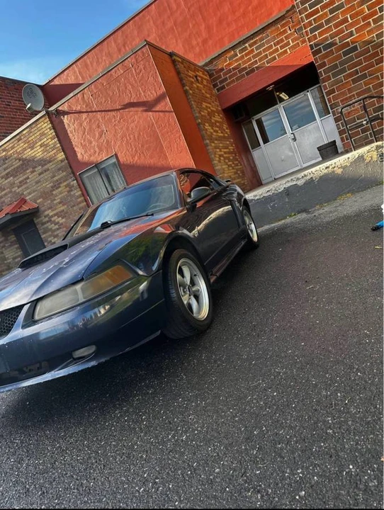 2001 Ford SN95 Mustang - Image 2 of 16