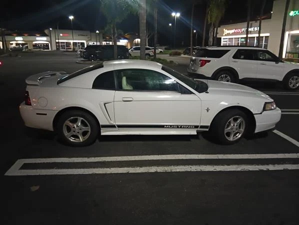 2001 Ford SN95 Mustang - Image 2 of 4