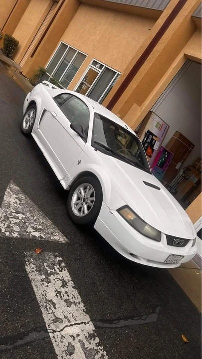 2001 Ford SN95 Mustang - Image 3 of 5
