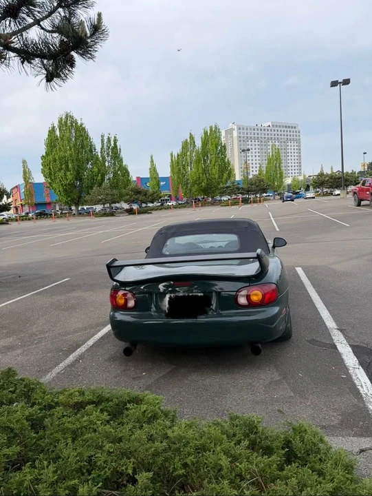 2001 Mazda NB MX-5 Miata - Image 9 of 10