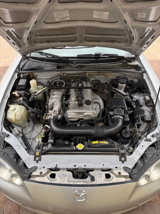 2001 Mazda NB MX-5 Miata - Image 7 of 10