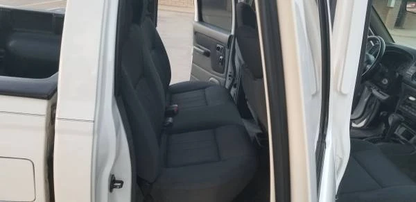 2001 Nissan Frontier 1st Gen - Image 18 of 21