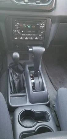 2001 Nissan Frontier 1st Gen - Image 19 of 21