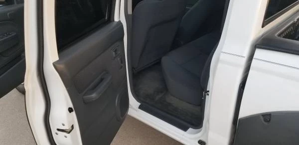 2001 Nissan Frontier 1st Gen - Image 13 of 21