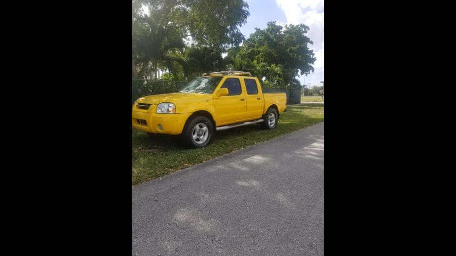 2001 Nissan Frontier 1st Gen - Image 3 of 4