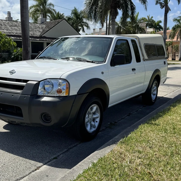 2001 Nissan Frontier 1st Gen - Image 5 of 21