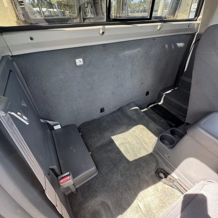 2001 Nissan Frontier 1st Gen - Image 16 of 21