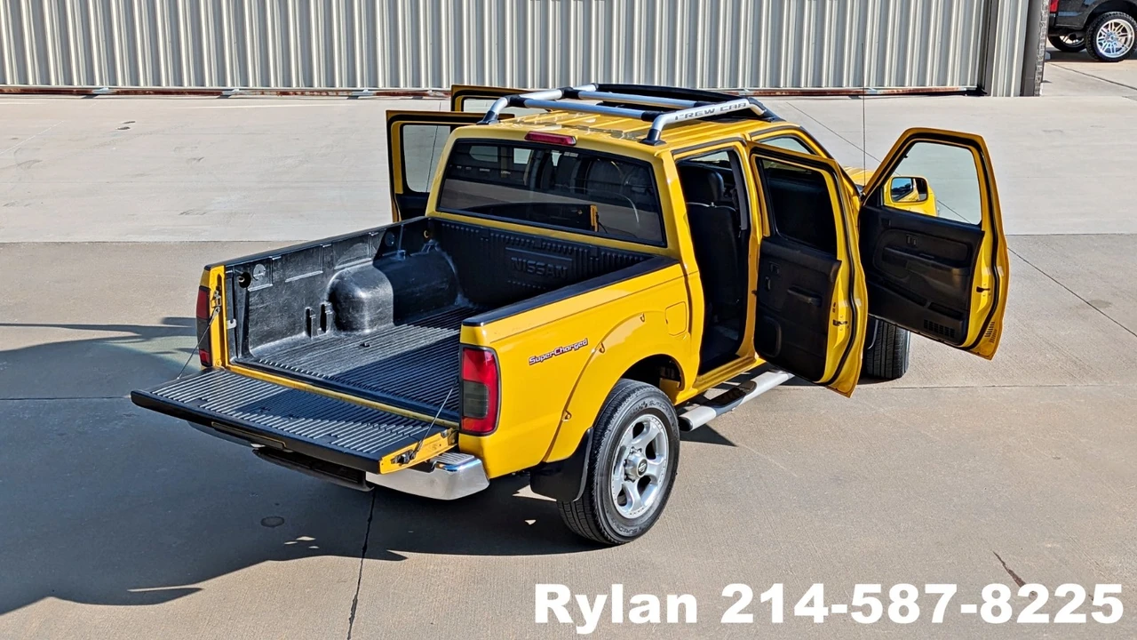 2001 Nissan Frontier 1st Gen - Image 24 of 24